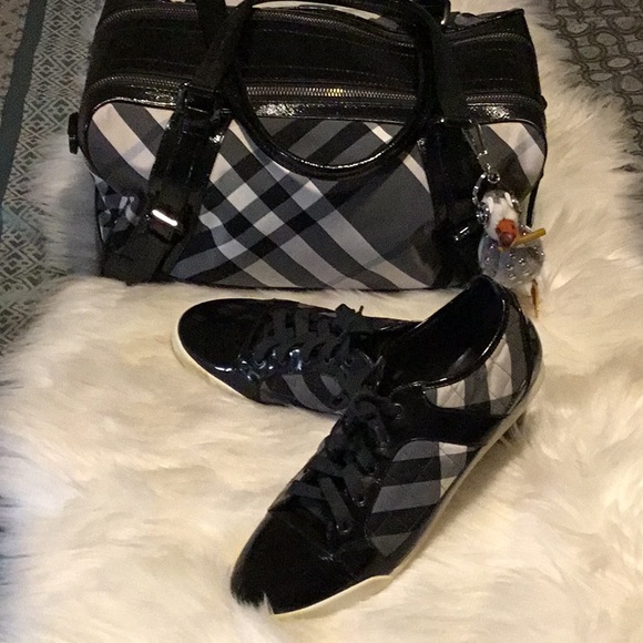 Burberry Shoes - Burberry Beat Check Sneakers
